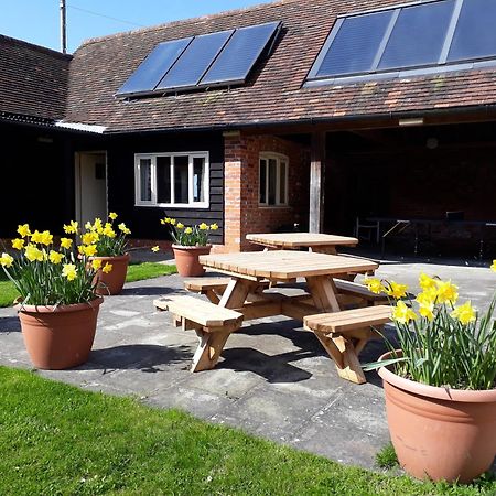 Palace Farm Courtyard And Granary Rooms Doddington  Exterior foto